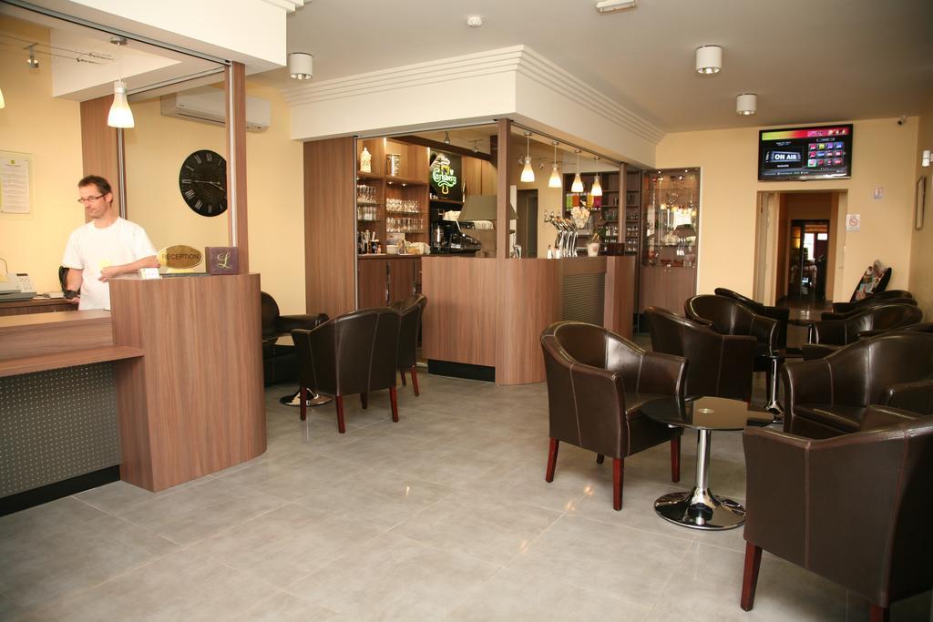 Logis Hotel- Restaurant La Renaissance Baccarat Екстериор снимка