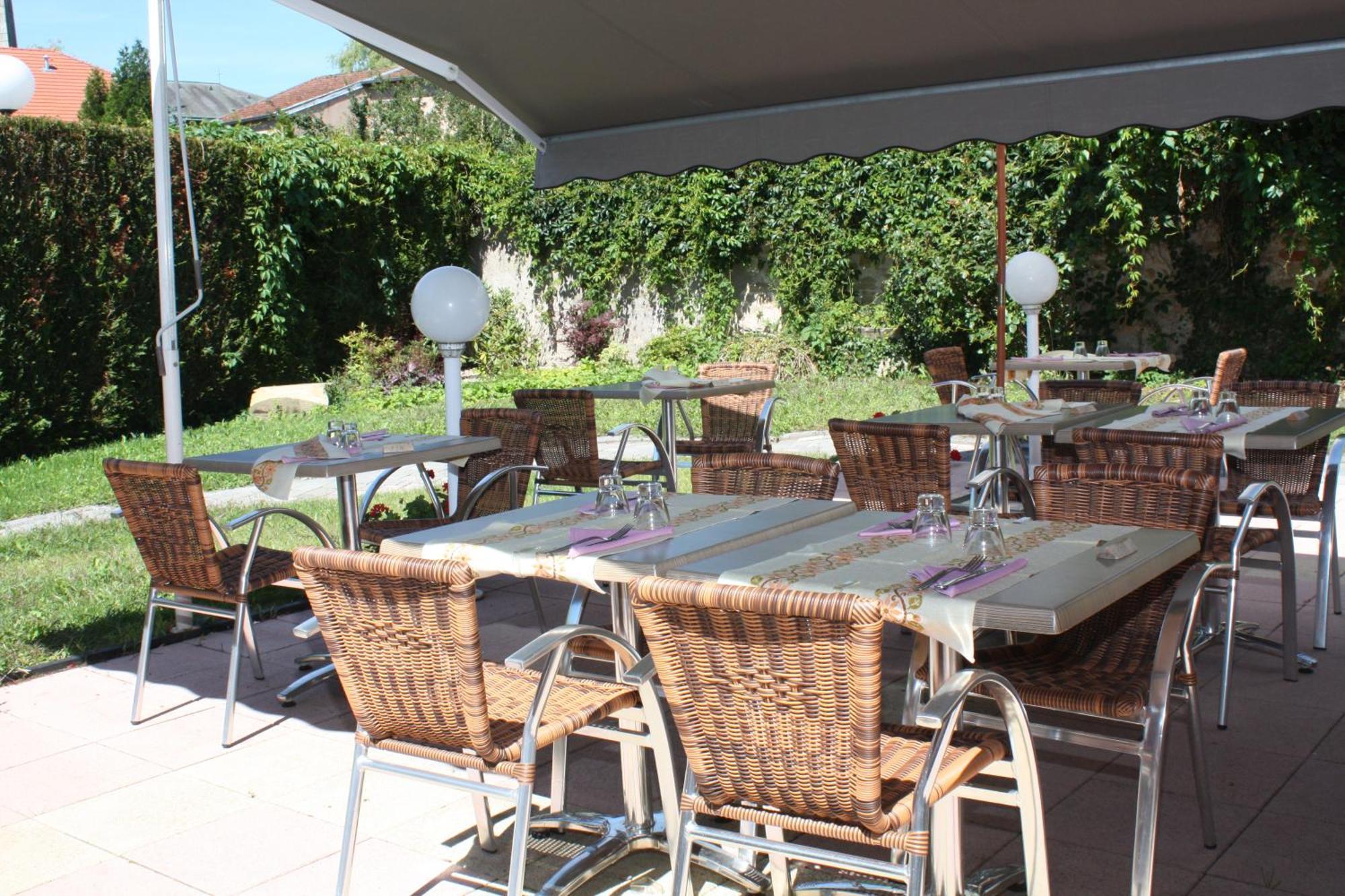 Logis Hotel- Restaurant La Renaissance Baccarat Екстериор снимка